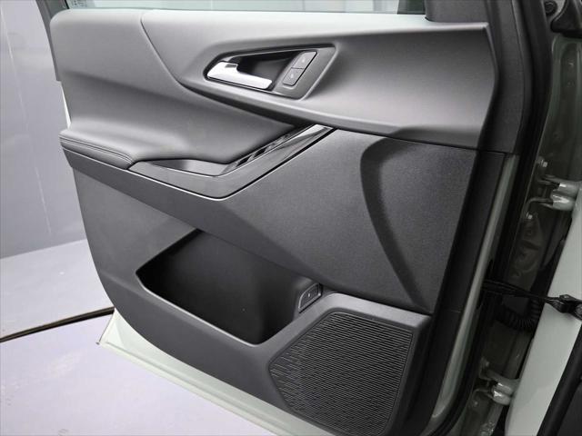 new 2026 Chevrolet Equinox car, priced at $34,310