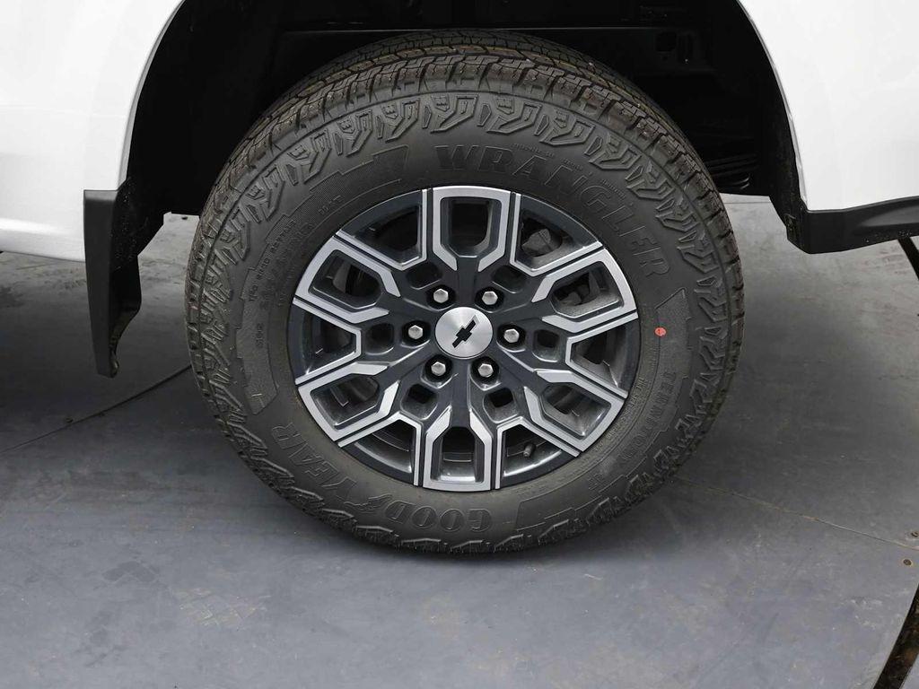 new 2026 Chevrolet Colorado car, priced at $45,465