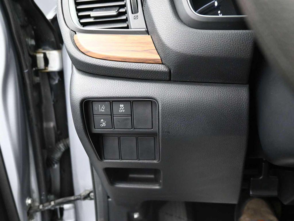 used 2018 Honda CR-V car, priced at $19,232
