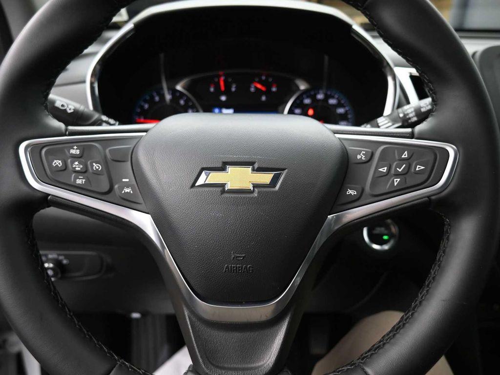 used 2023 Chevrolet Equinox car, priced at $21,914