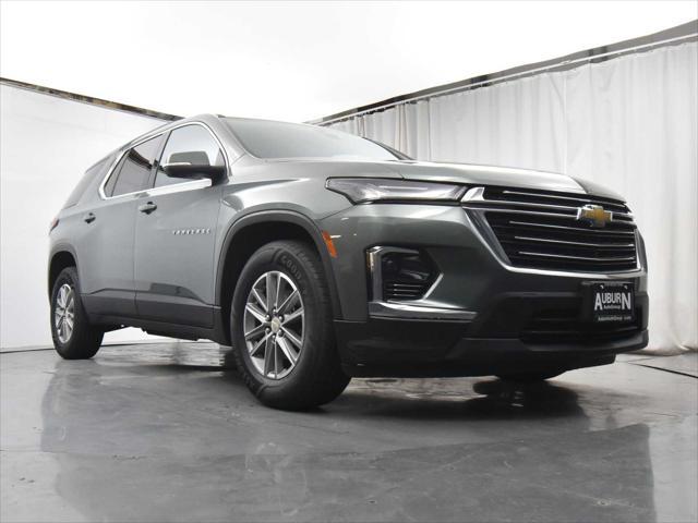 used 2023 Chevrolet Traverse car, priced at $34,999