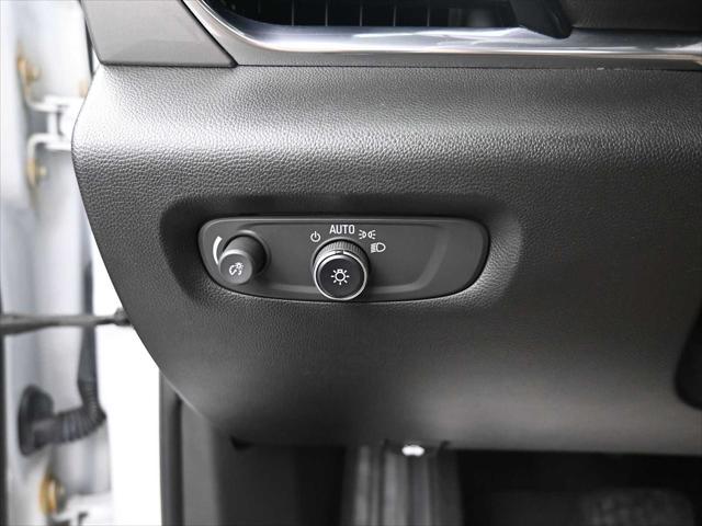 used 2023 Chevrolet Traverse car