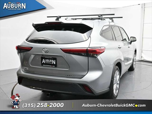 used 2021 Toyota Highlander car, priced at $33,133