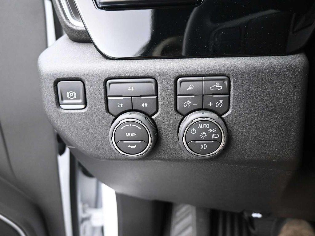 new 2026 Chevrolet Silverado 2500 car, priced at $68,040