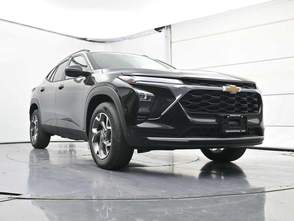 new 2026 Chevrolet Trax car, priced at $25,985