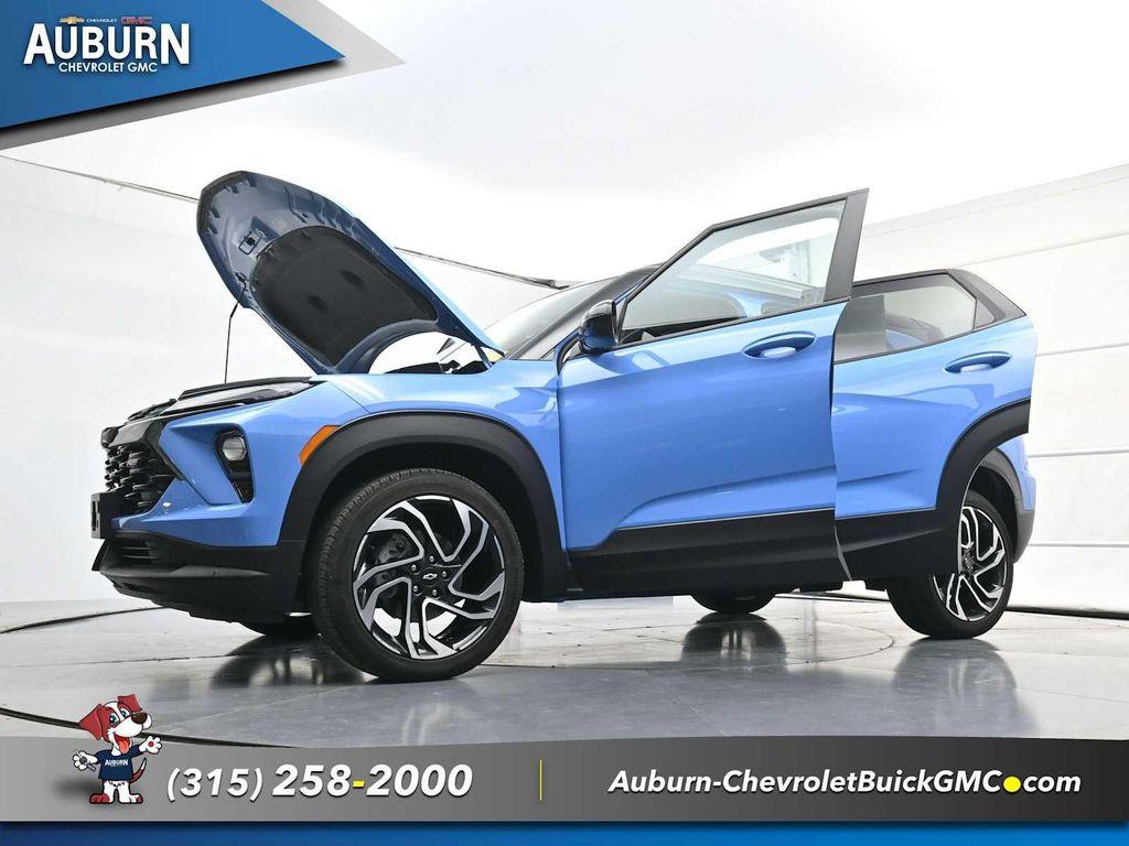 used 2024 Chevrolet TrailBlazer car, priced at $29,882