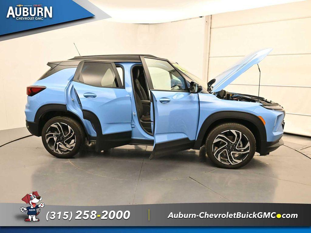 used 2024 Chevrolet TrailBlazer car, priced at $29,882