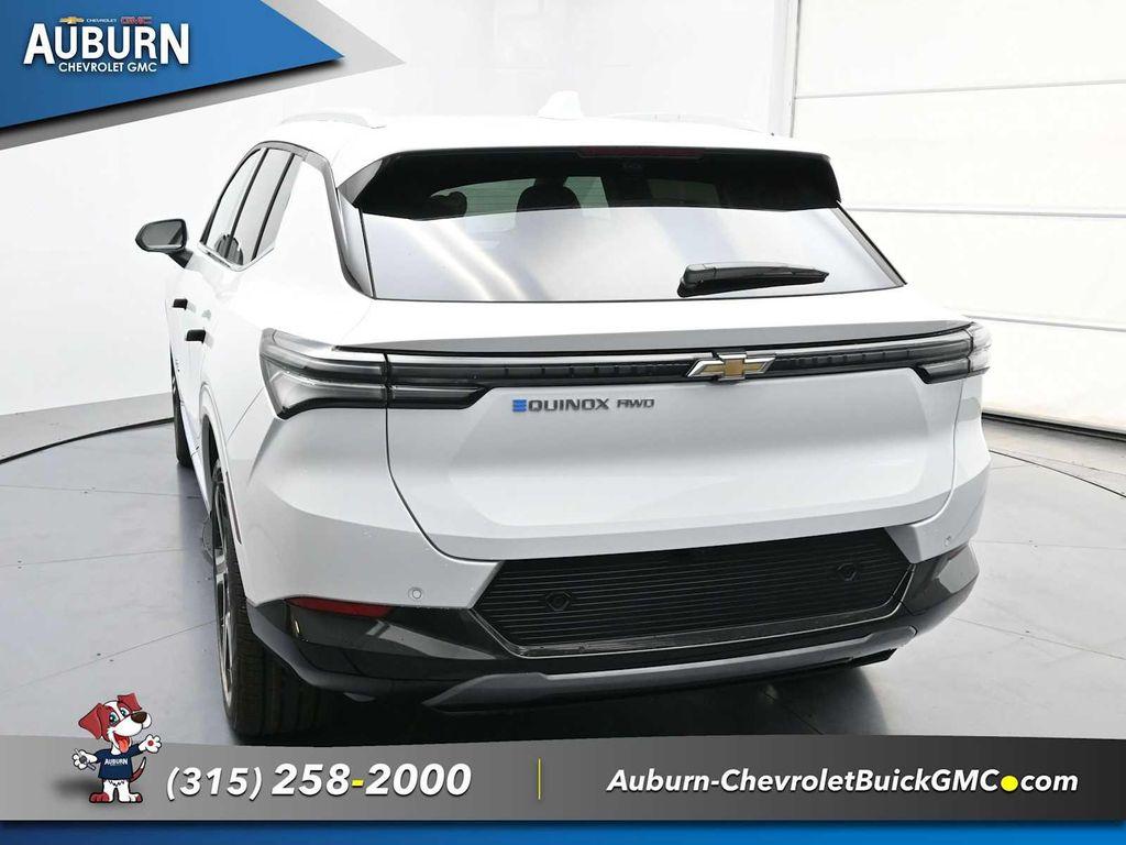 new 2025 Chevrolet Equinox EV car, priced at $49,990