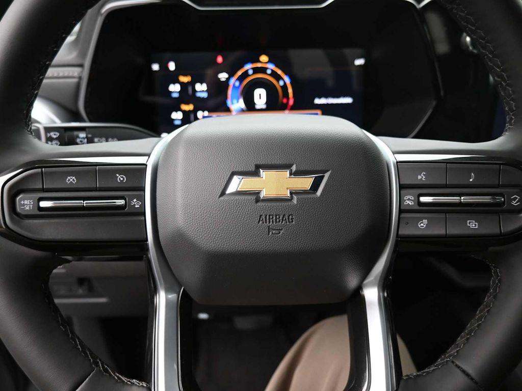 new 2026 Chevrolet Colorado car, priced at $44,935