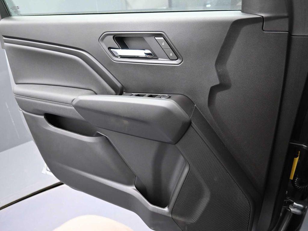 new 2026 Chevrolet Colorado car, priced at $44,935