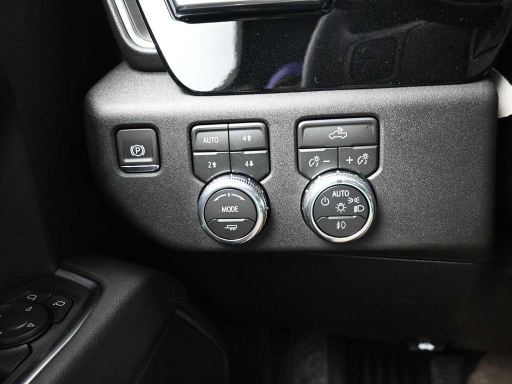 new 2026 GMC Sierra 1500 car, priced at $62,375