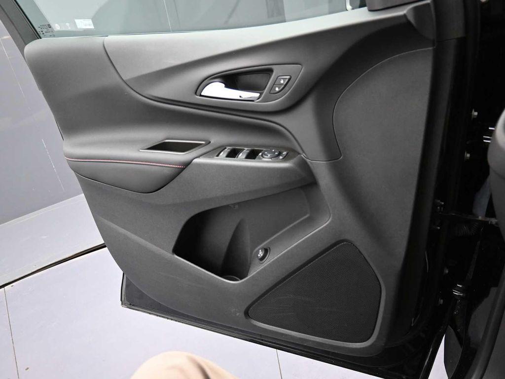 used 2023 Chevrolet Equinox car, priced at $25,918