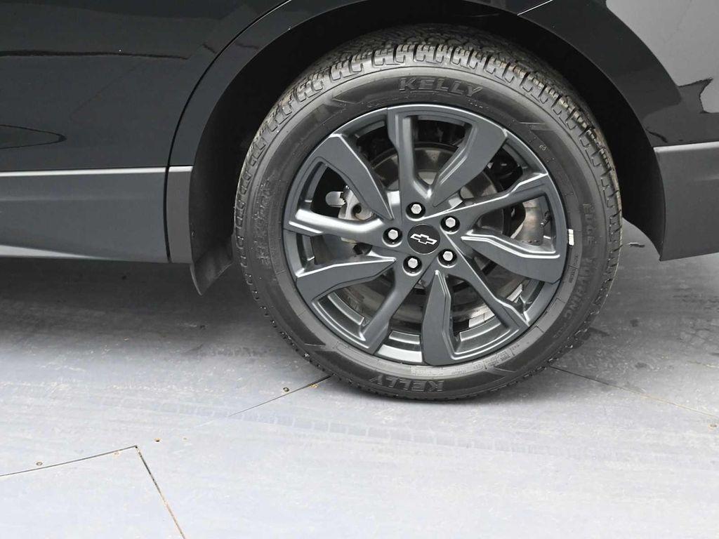 used 2023 Chevrolet Equinox car, priced at $25,918
