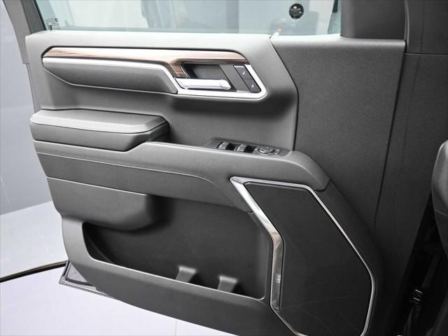 used 2024 Chevrolet Silverado 1500 car, priced at $45,191