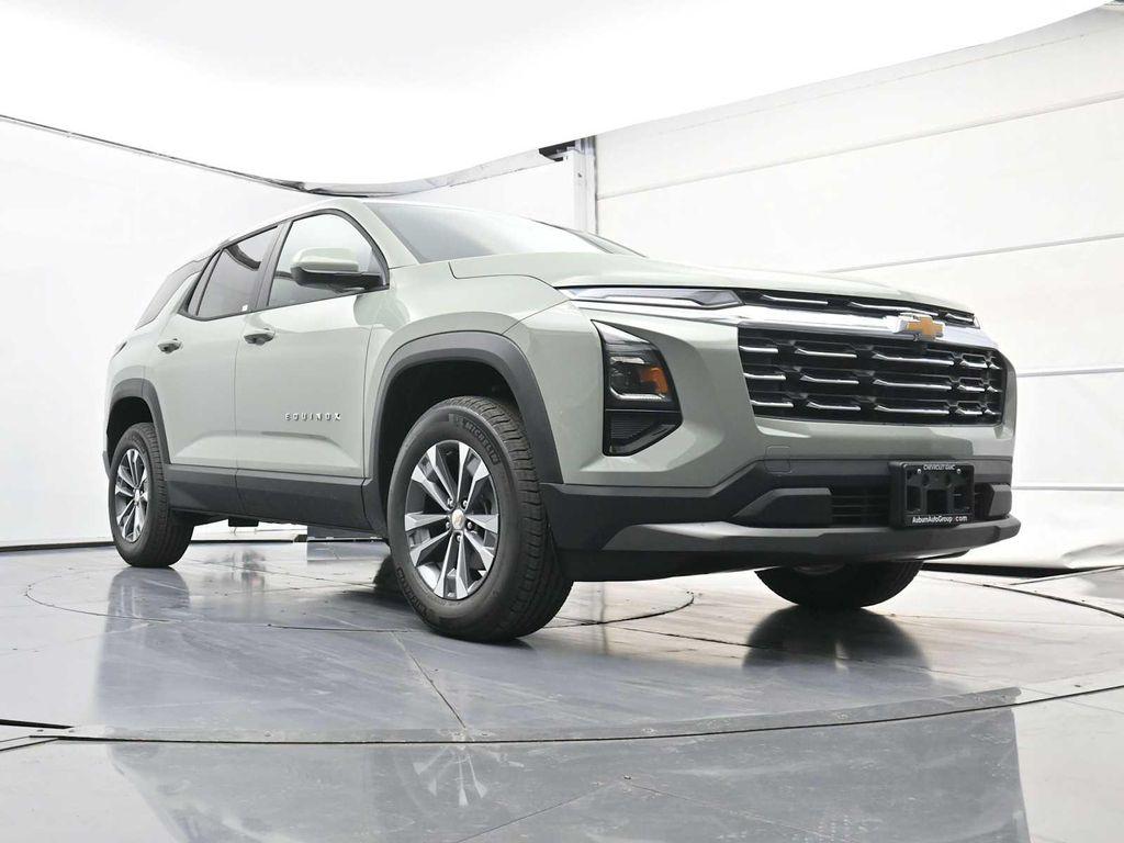 new 2026 Chevrolet Equinox car, priced at $34,810