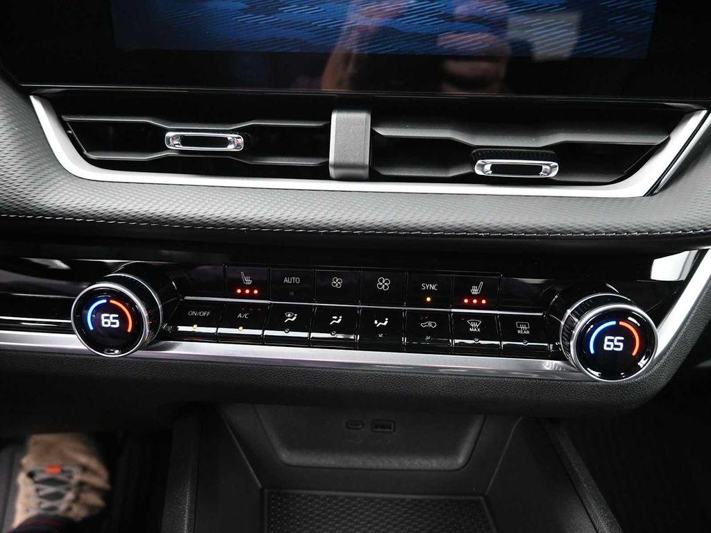 new 2026 Chevrolet Equinox car, priced at $34,810