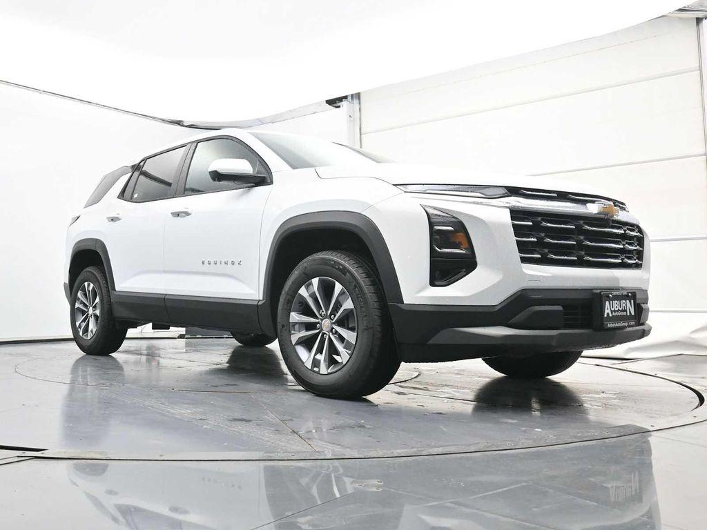 new 2026 Chevrolet Equinox car, priced at $35,755