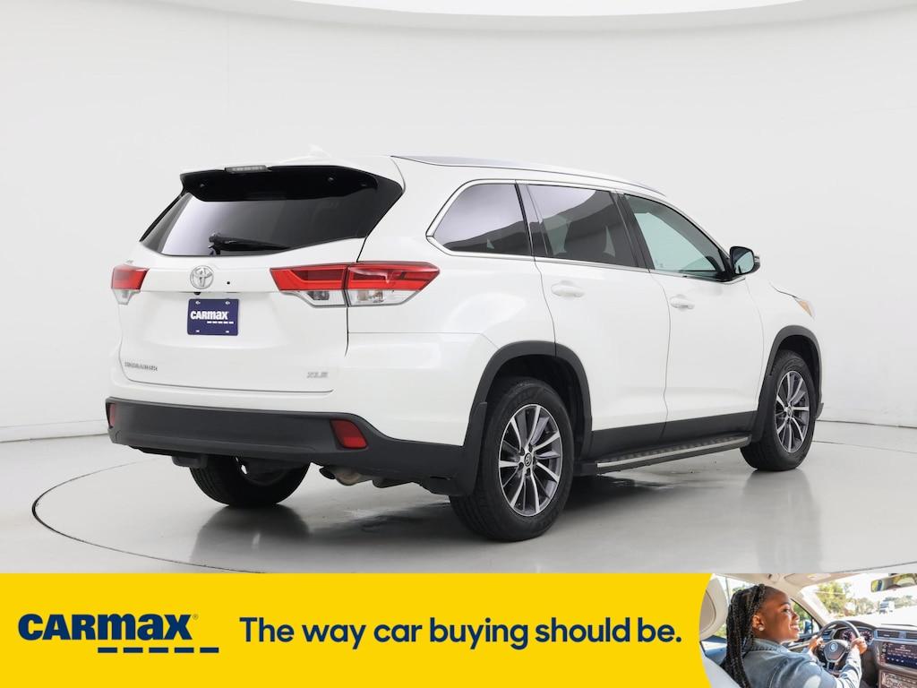 used 2019 Toyota Highlander car, priced at $30,998