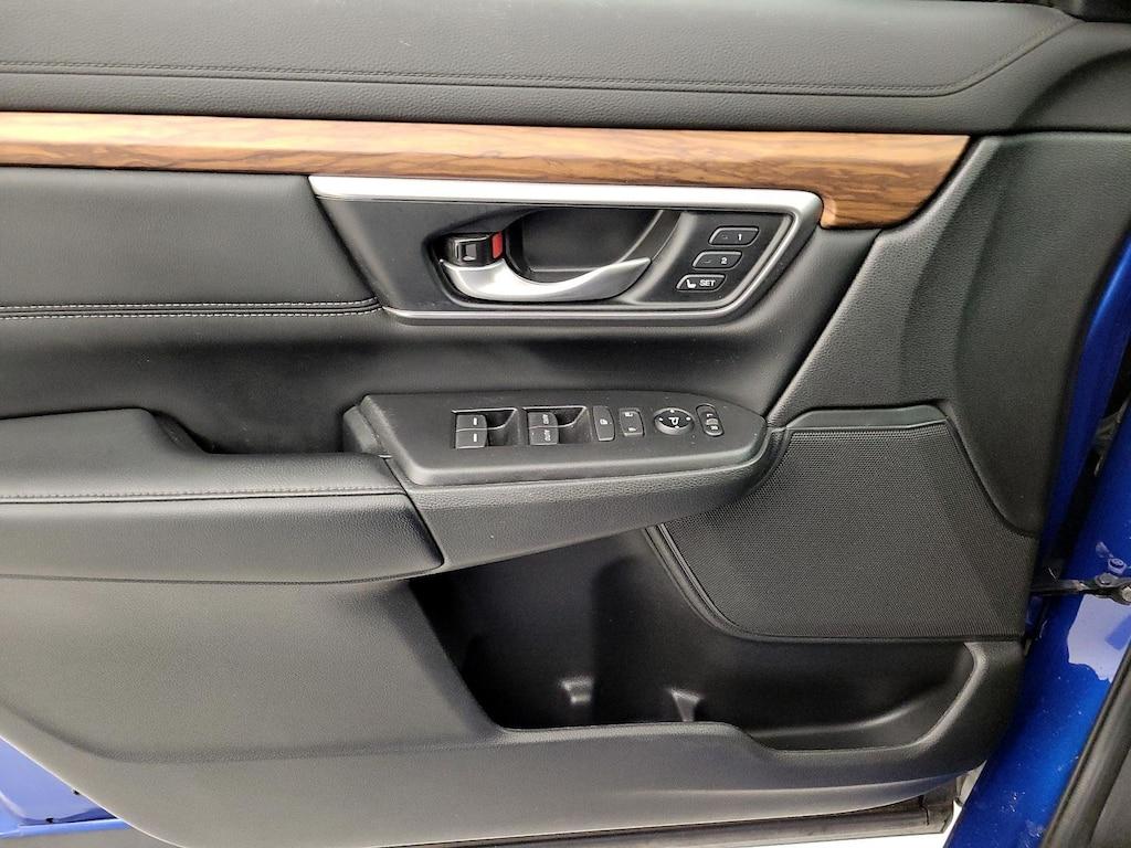 used 2021 Honda CR-V car, priced at $31,998