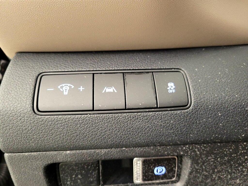 used 2021 Hyundai Santa Fe car, priced at $19,998
