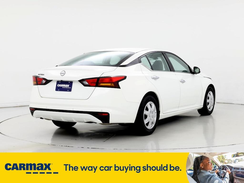 used 2023 Nissan Altima car, priced at $21,998