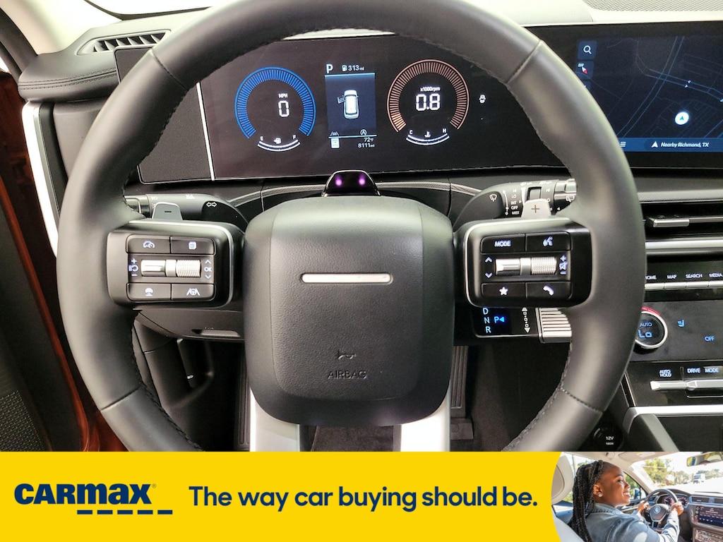 used 2024 Hyundai Santa Fe car, priced at $35,998