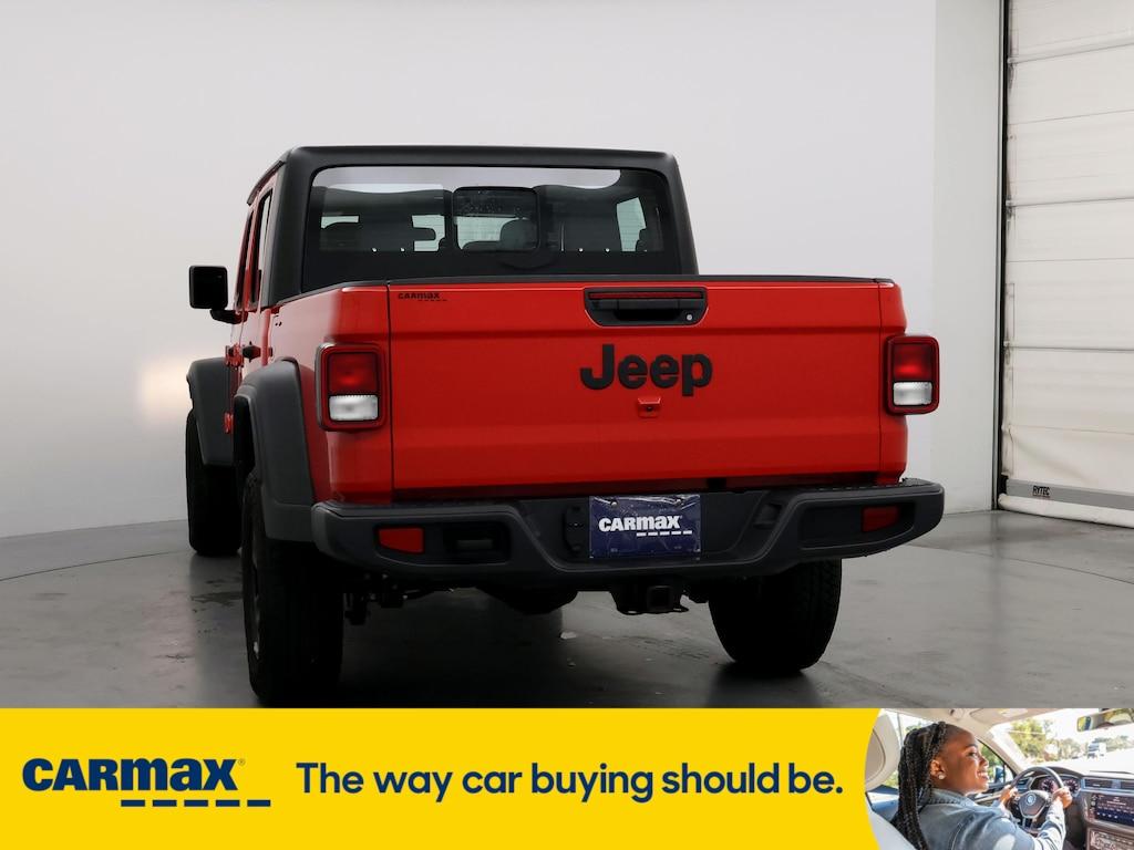 used 2023 Jeep Gladiator car, priced at $32,998