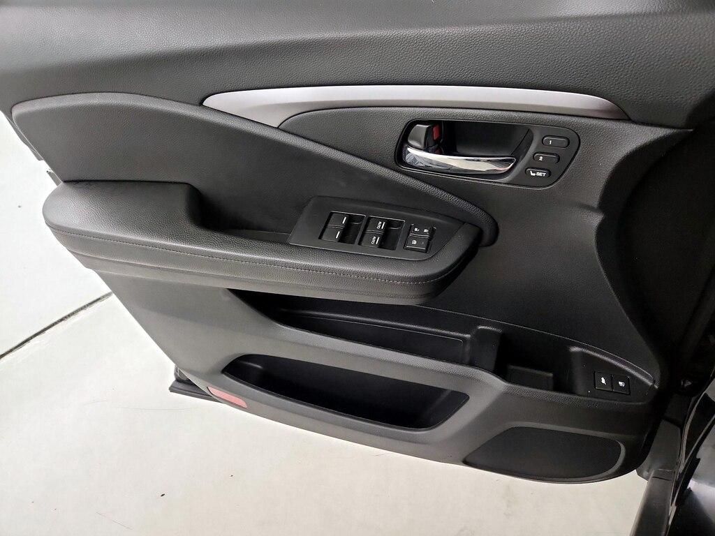 used 2021 Honda Pilot car, priced at $21,998
