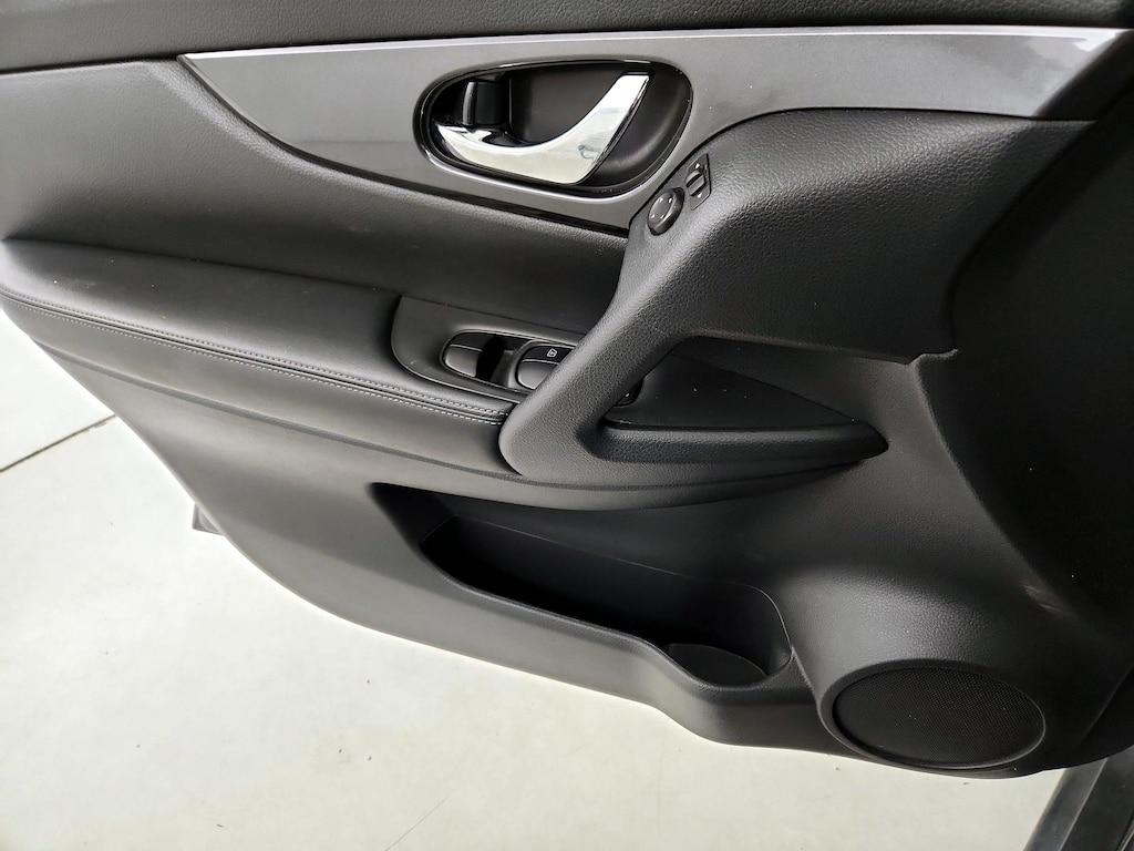 used 2020 Nissan Rogue car, priced at $15,998