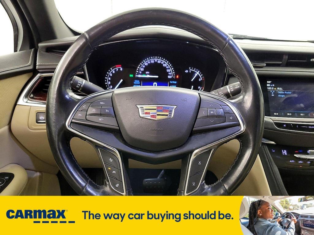 used 2019 Cadillac XT5 car, priced at $24,998