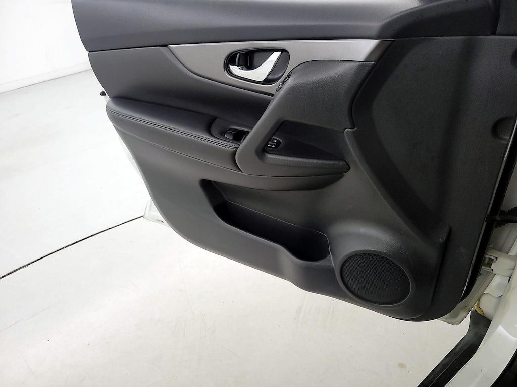 used 2016 Nissan Rogue car, priced at $15,998