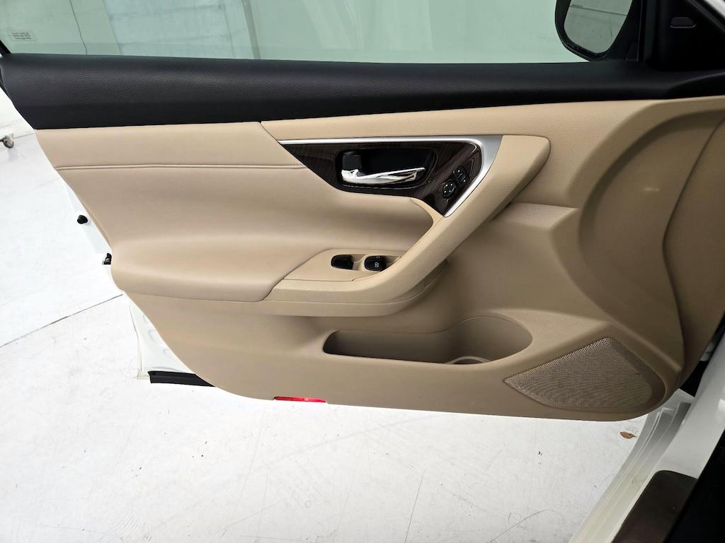 used 2015 Nissan Altima car, priced at $12,998