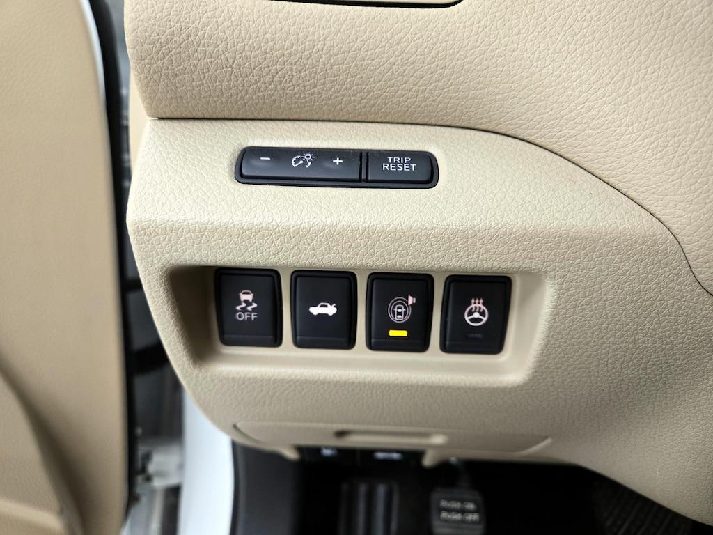 used 2015 Nissan Altima car, priced at $12,998