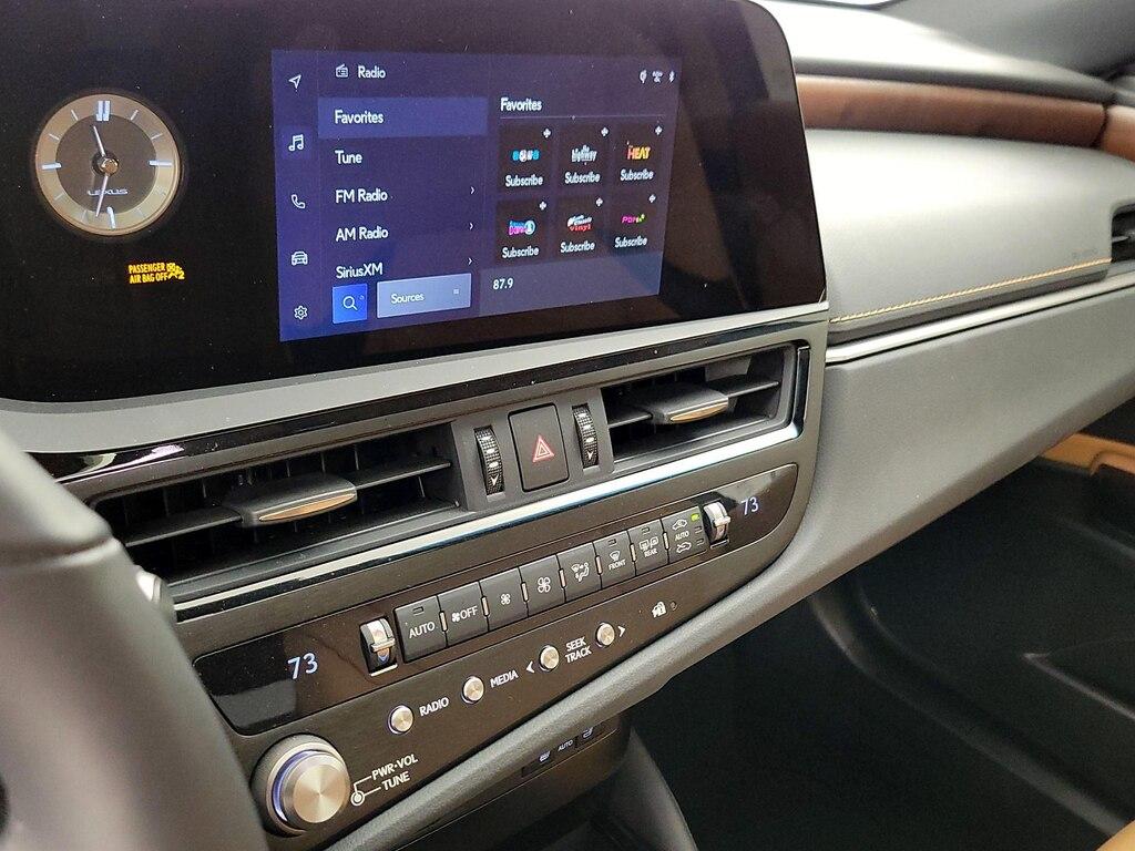 used 2024 Lexus ES 350 car, priced at $43,998