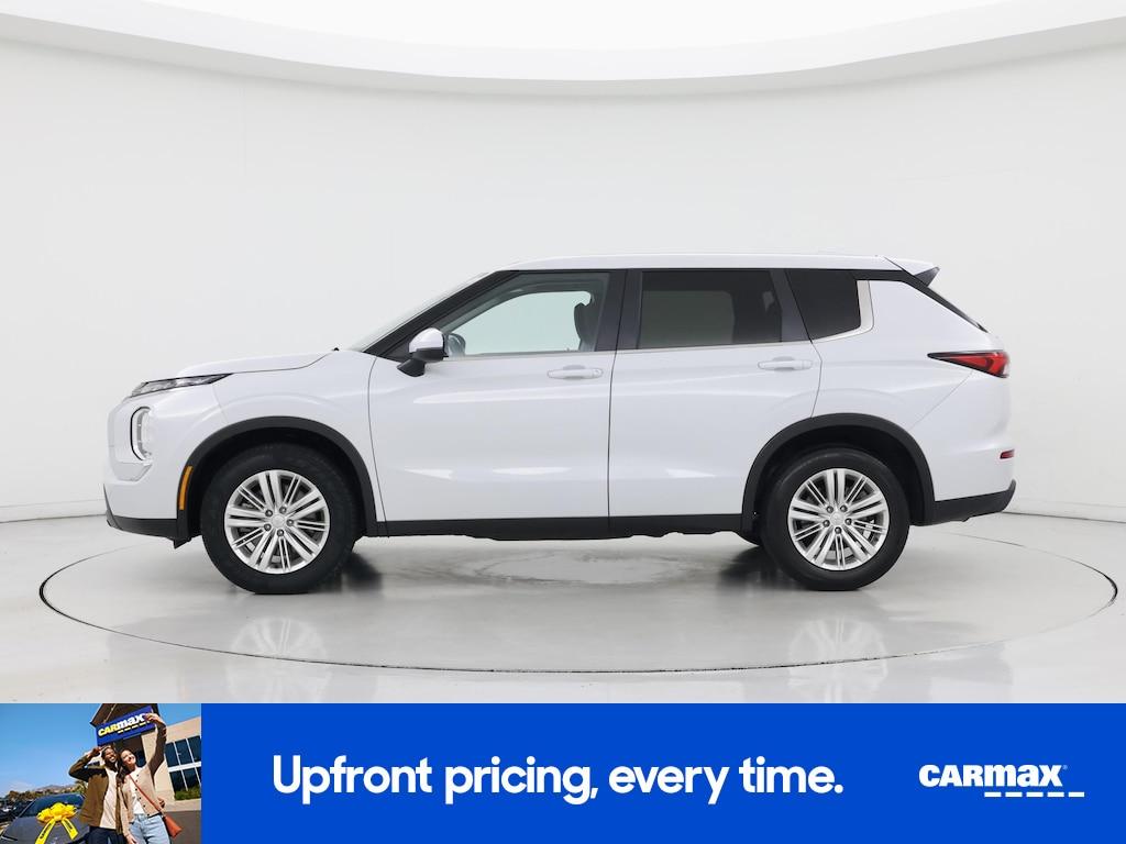 used 2024 Mitsubishi Outlander car, priced at $25,998