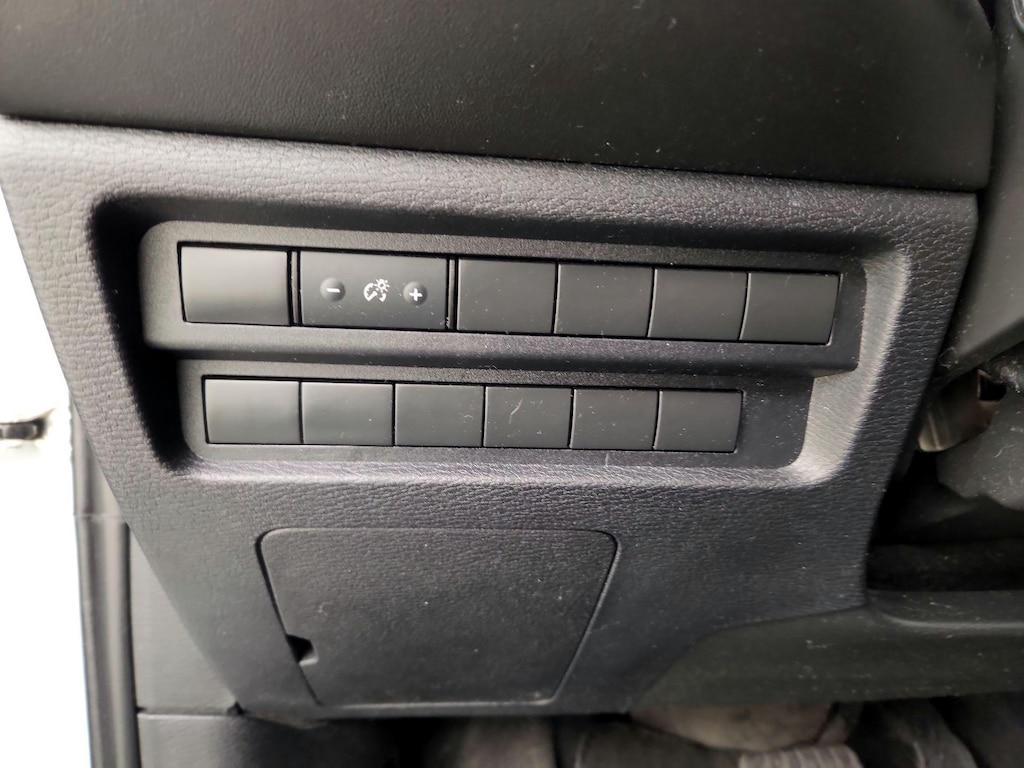 used 2024 Mitsubishi Outlander car, priced at $25,998