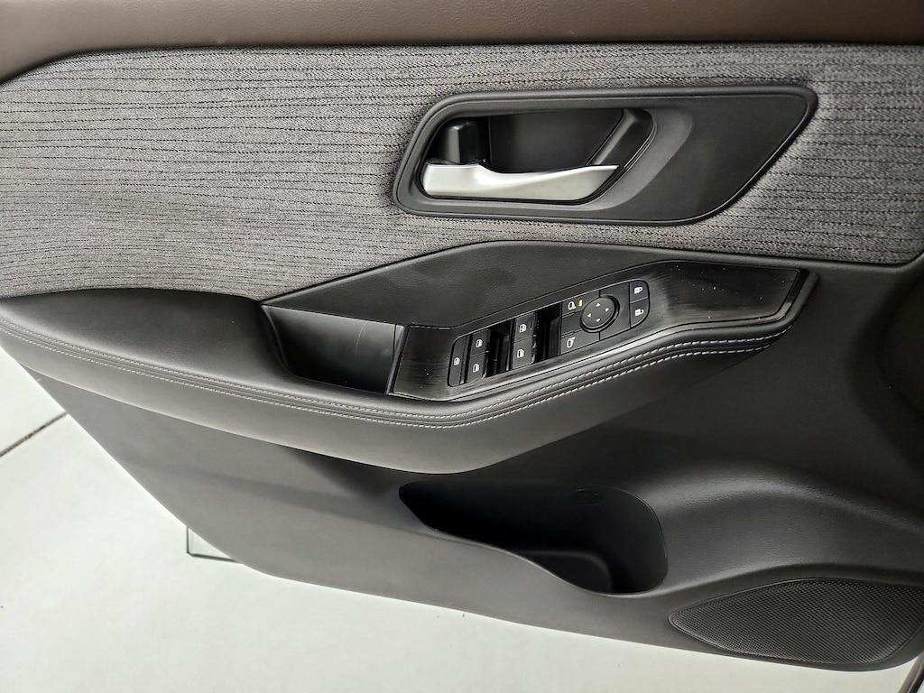 used 2023 Nissan Rogue car, priced at $21,998