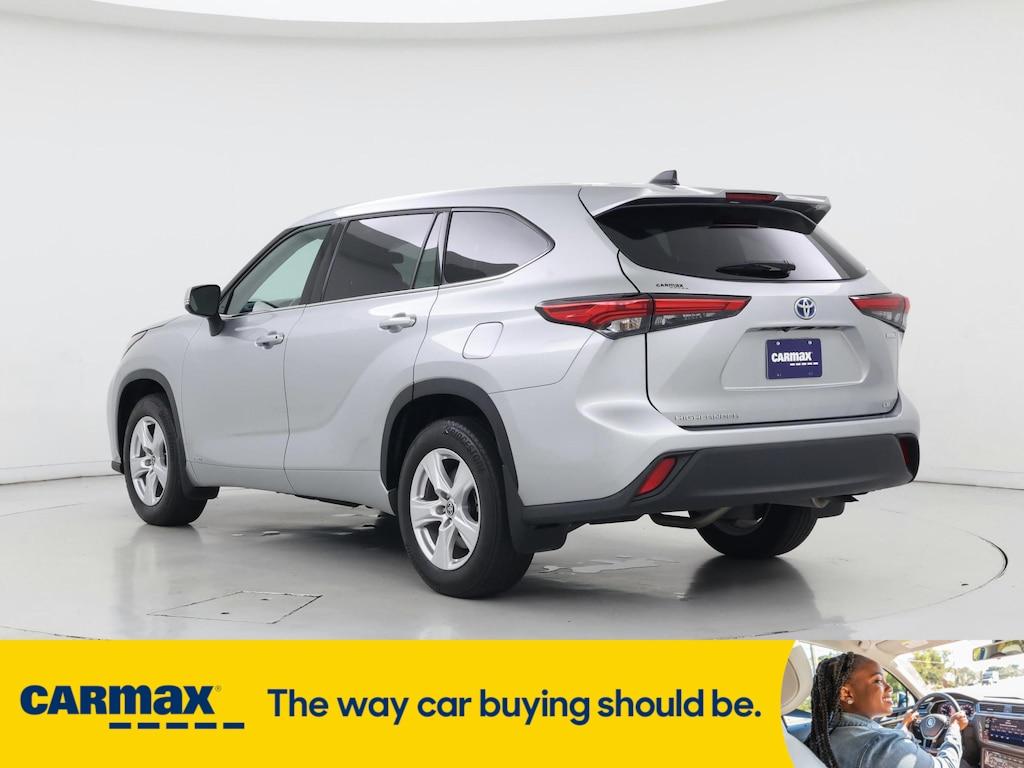 used 2022 Toyota Highlander Hybrid car, priced at $36,998