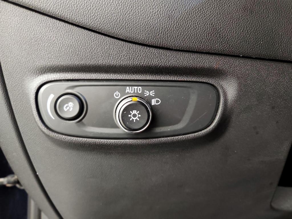 used 2021 Chevrolet Equinox car, priced at $19,998