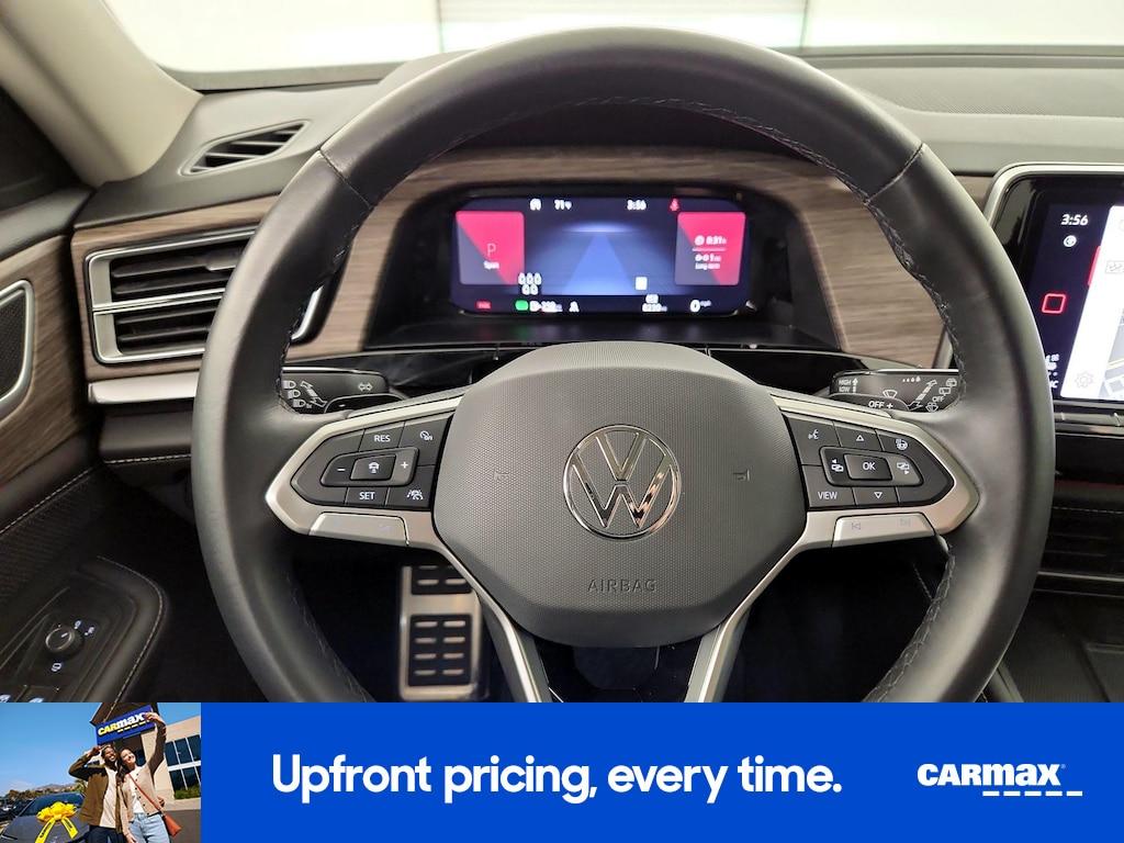 used 2024 Volkswagen Atlas car, priced at $42,998