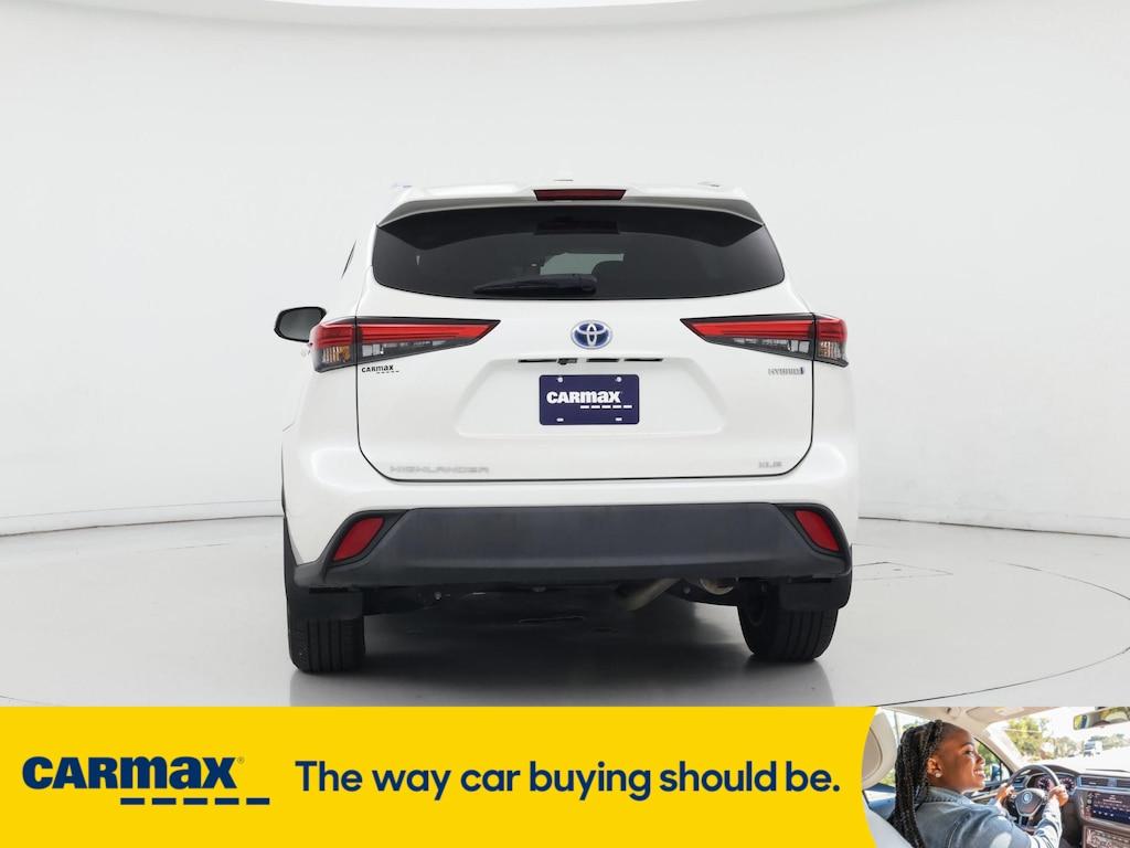used 2021 Toyota Highlander Hybrid car, priced at $37,998