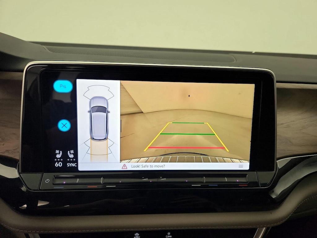 used 2024 Volkswagen Atlas car, priced at $33,998