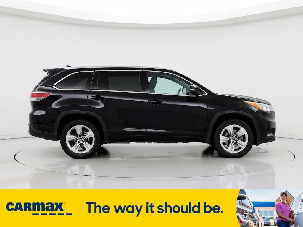 used 2016 Toyota Highlander car, priced at $27,998