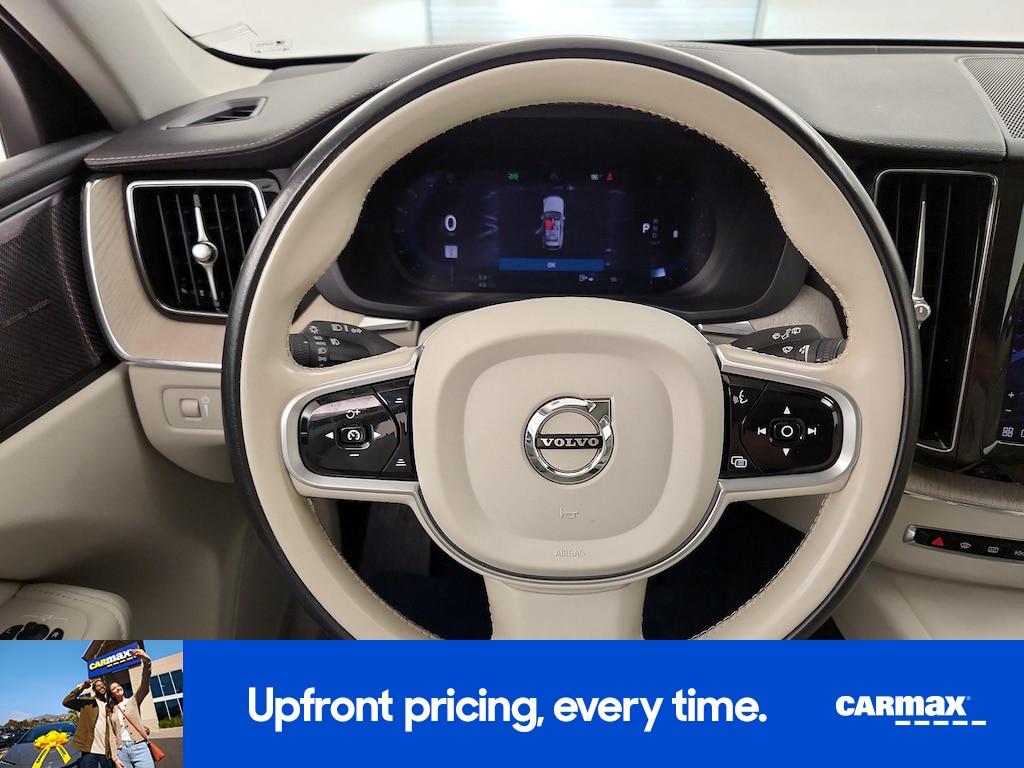 used 2022 Volvo XC60 car, priced at $29,998