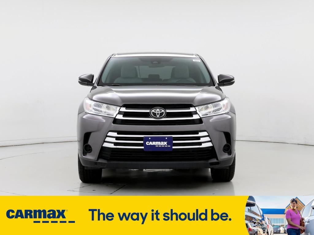 used 2019 Toyota Highlander car, priced at $25,998