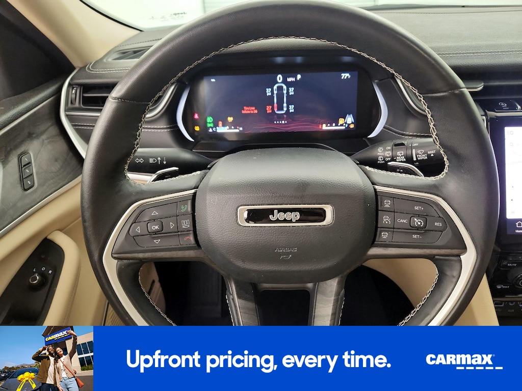 used 2022 Jeep Grand Cherokee car, priced at $31,998