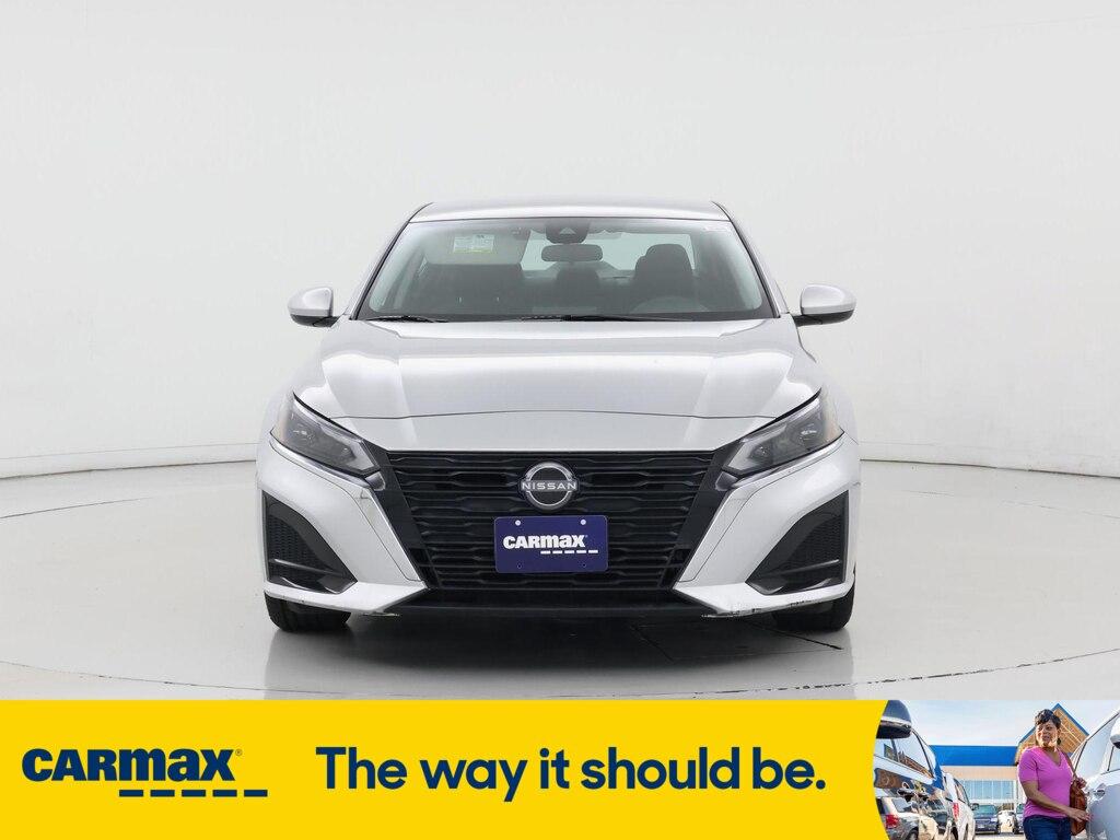 used 2023 Nissan Altima car, priced at $20,998