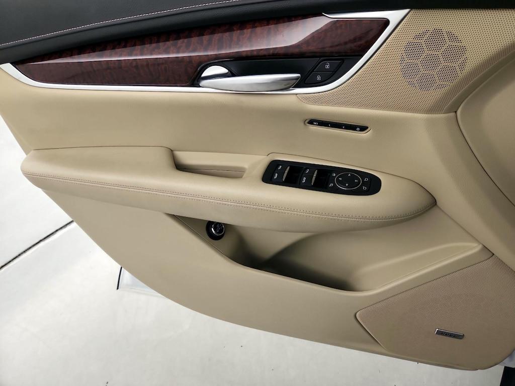 used 2019 Cadillac XT5 car, priced at $21,998
