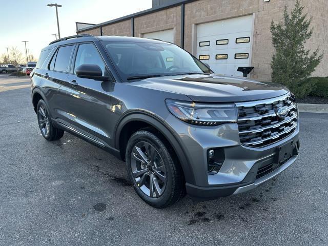 new 2025 Ford Explorer car, priced at $44,000