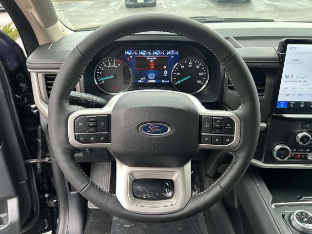 new 2024 Ford Expedition car, priced at $61,000